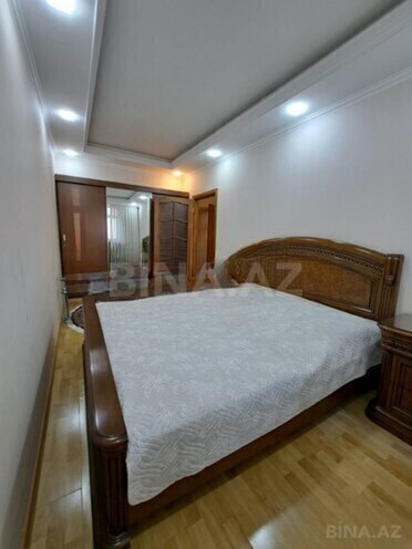 Сдаётся 3-комн. вторичка 70 м², м. Ичеришехер, photo 4 from 13