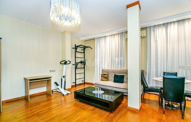 İcarəyə verilir 3 otaqlı köhnə tikili 85 m², Sahil m., photo 9 from 22