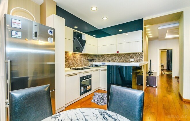 İcarəyə verilir 3 otaqlı köhnə tikili 85 m², Sahil m., photo 16 from 22