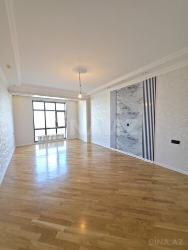 Продается 3-комн. новостройка 85 м², м. Кара Караев, photo 1 from 13