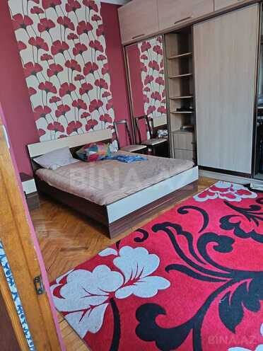İcarəyə verilir 3 otaqlı köhnə tikili 95 m², Sahil m., photo 1 from 24