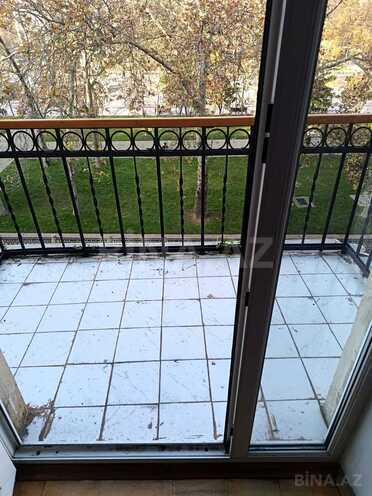 İcarəyə verilir 3 otaqlı köhnə tikili 95 m², Sahil m., photo 16 from 24