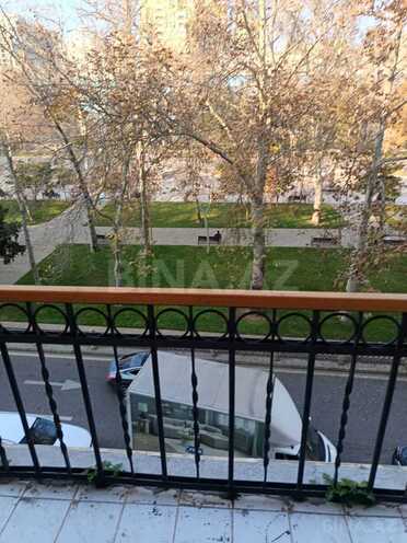 İcarəyə verilir 3 otaqlı köhnə tikili 95 m², Sahil m., photo 15 from 24