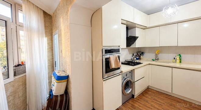 Продаётся 3-комн. вторичка 90 м², м. Элмляр Академиясы, photo 5 from 15