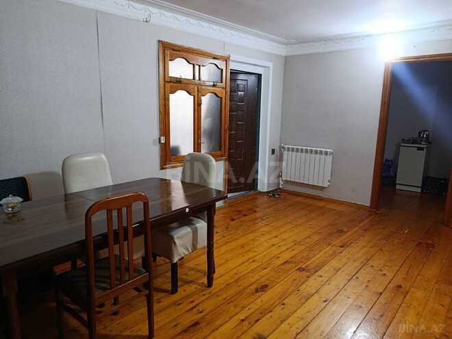 Продается 4-комн. вторичка 106 м², м. Элмляр Академиясы, photo 4 from 8