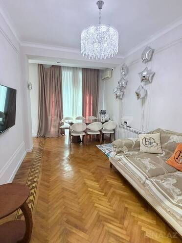 Продается 3-комн. новостройка 105 м², м. Элмляр Академиясы, photo 7 from 14