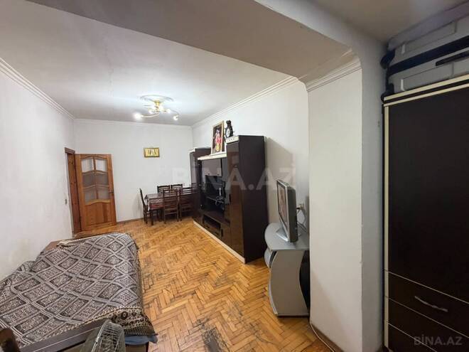Продается 3-комн. вторичка 80 м², м. Халглар Достлугу, photo 1 from 15