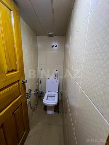 Продаётся 3-комн. вторичка 70 м², м. Элмляр Академиясы, photo 5 from 15