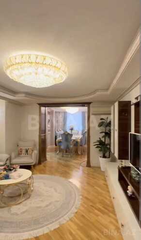 Продается 4-комн. вторичка 135 м², м. Иншаатчылар, photo 4 from 16