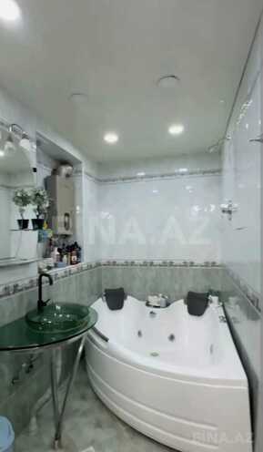 Продается 4-комн. вторичка 135 м², м. Иншаатчылар, photo 13 from 16