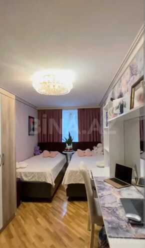 Продается 4-комн. вторичка 135 м², м. Иншаатчылар, photo 8 from 16
