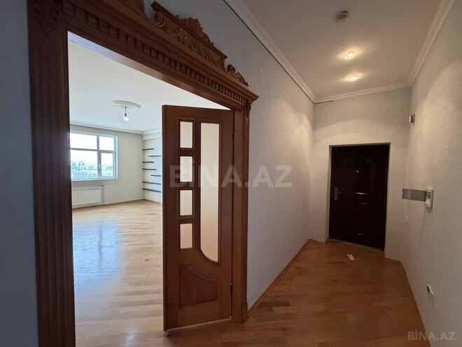 Продаётся 3-комн. новостройка 117 м², Ясамальский р., photo 12 from 20