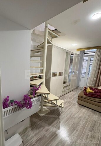 İcarəyə verilir 2 otaqlı köhnə tikili 65 m², Sahil m., photo 10 from 14