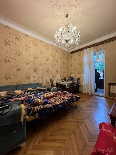 Продаётся 2-комн. вторичка 60 м², м. Нариман Нариманов, photo 4 from 9