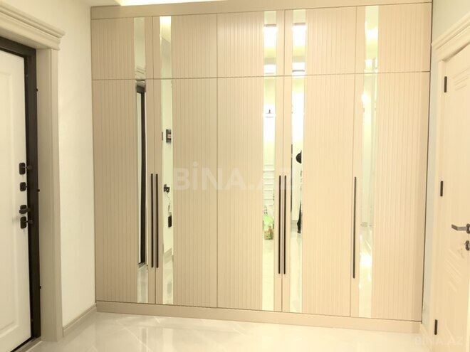 Сдается 3-комн. новостройка 145 м², м. Гянджлик, photo 10 from 17
