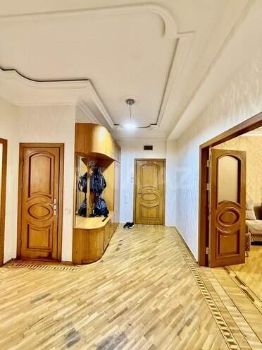 Продаётся 3-комн. новостройка 125 м², м. Халглар Достлугу, photo 10 from 14