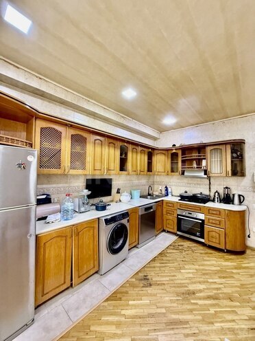 Продаётся 3-комн. новостройка 125 м², м. Халглар Достлугу, photo 1 from 14