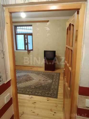 Satılır 2 otaqlı köhnə tikili 42 m², Xalqlar Dostluğu m., photo 3 from 6