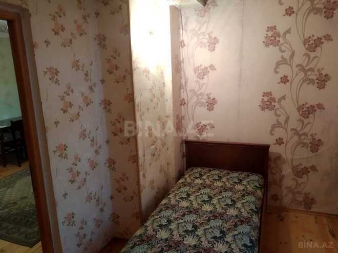 Satılır 2 otaqlı köhnə tikili 42 m², Xalqlar Dostluğu m., photo 5 from 6