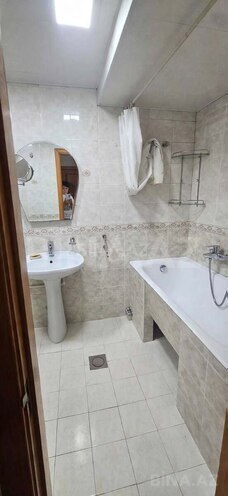 Продается 2-комн. вторичка 60 м², м. Гянджлик, photo 11 from 12