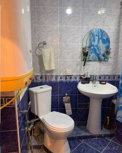 Продается 2-комн. вторичка 52 м², м. Азадлыг проспекти, photo 7 from 9