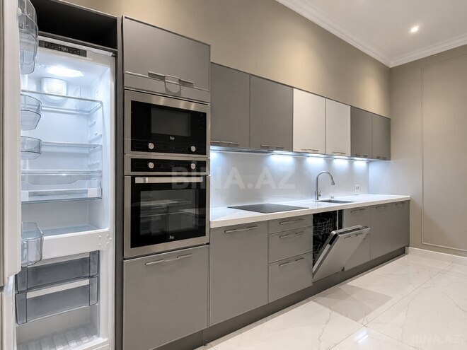 Сдаётся 3-комн. новостройка 165 м², м. Элмляр Академиясы, photo 10 from 29