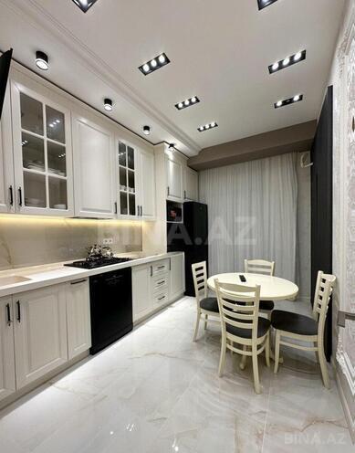 Продаётся 3-комн. новостройка 87 м², м. Нефтчиляр, photo 10 from 13