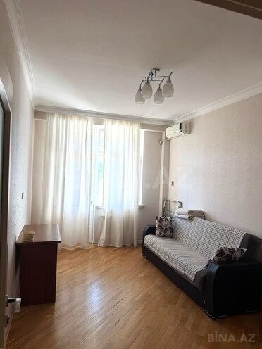 Продается 3-комн. новостройка 100 м², м. Низами, photo 6 from 10