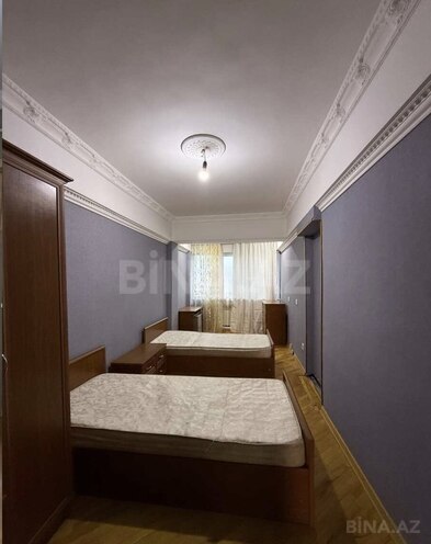 İcarəyə verilir 3 otaqlı köhnə tikili 80 m², Gənclik m., photo 3 from 8
