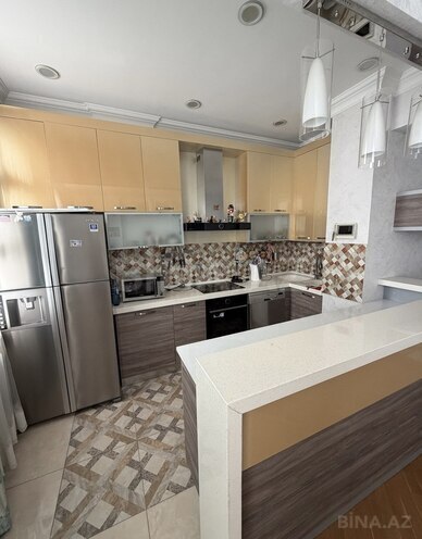 Сдается 3-комн. новостройка 100 м², Насиминский  р., photo 1 from 11