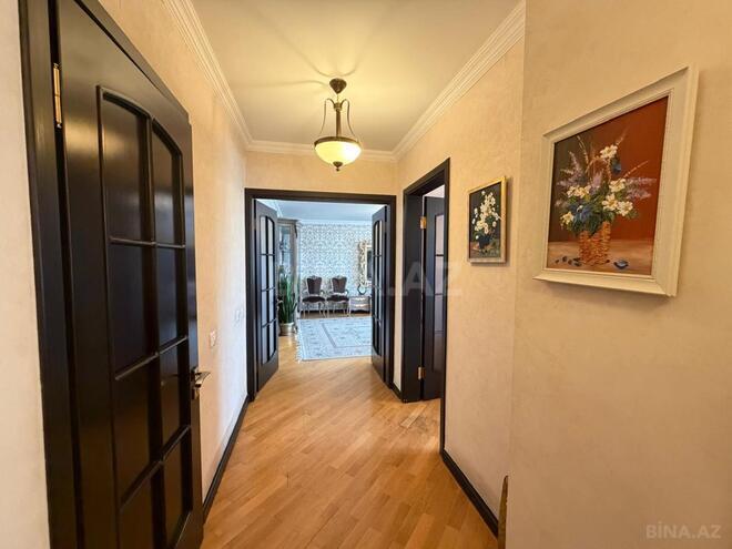 Продаётся 3-комн. вторичка 80 м², м. 8 ноября, photo 6 from 19