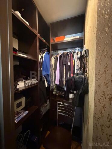 Продаётся 3-комн. вторичка 80 м², м. 8 ноября, photo 11 from 19
