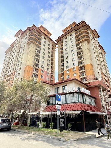 Продаётся 4-комн. новостройка 186 м², м. Кара Караев, photo 12 from 13
