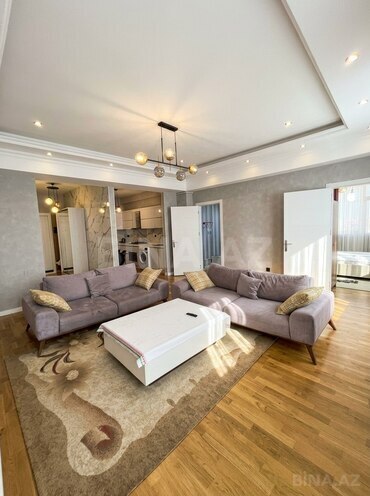 Сдаётся 3-комн. новостройка 100 м², м. Нефтчиляр, photo 4 from 15