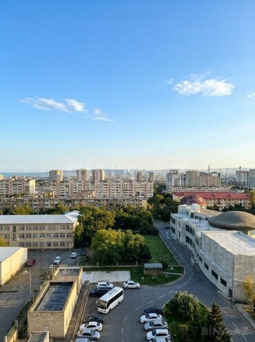 Сдаётся 3-комн. новостройка 100 м², м. Нефтчиляр, photo 14 from 15