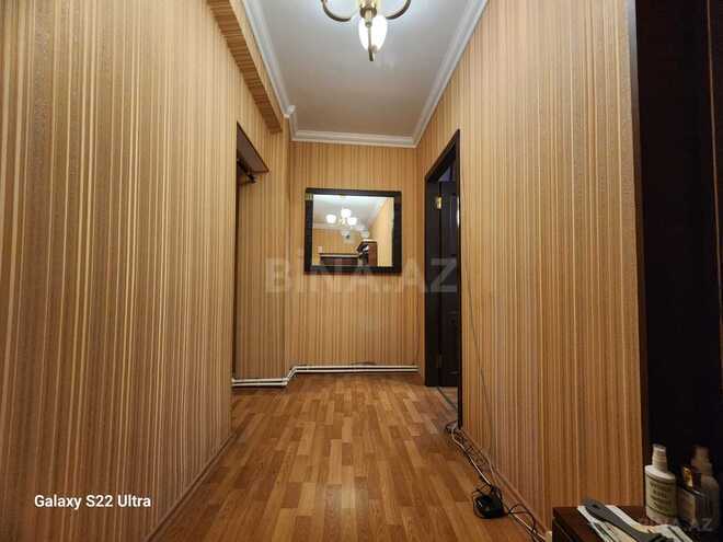 Продаётся 3-комн. вторичка 70 м², м. Кара Караев, photo 13 from 18
