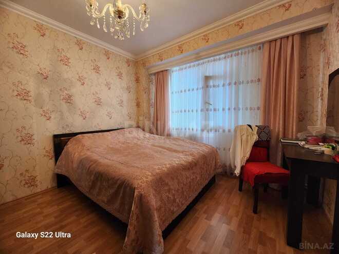 Продаётся 3-комн. вторичка 70 м², м. Кара Караев, photo 5 from 18