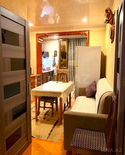 Satılır 4 otaqlı köhnə tikili 110 m², Əhmədli q., photo 13 from 17