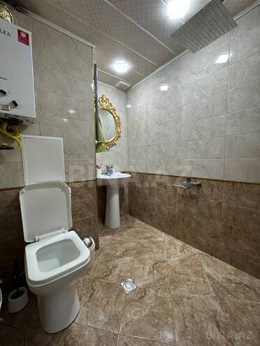 Продается 3-комн. вторичка 65 м², м. Ази Асланов, photo 10 from 11