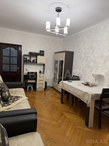 Satılır 2 otaqlı köhnə tikili 60 m², Neftçilər m., photo 3 from 15