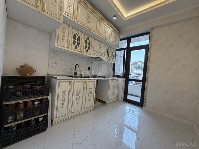 Продается 2-комн. новостройка 68 м², м. Кара Караев, photo 5 from 13