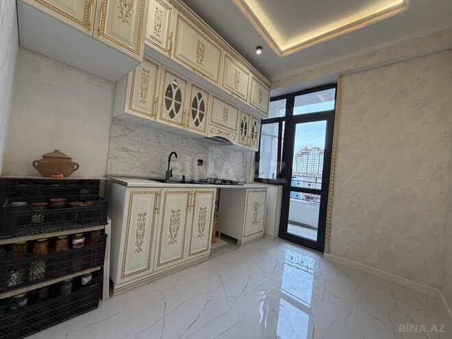 Продается 2-комн. новостройка 68 м², м. Кара Караев, photo 12 from 13