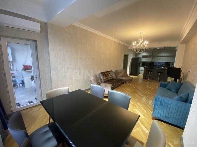 Сдается 2-комн. новостройка 85 м², Насиминский  р., photo 8 from 21