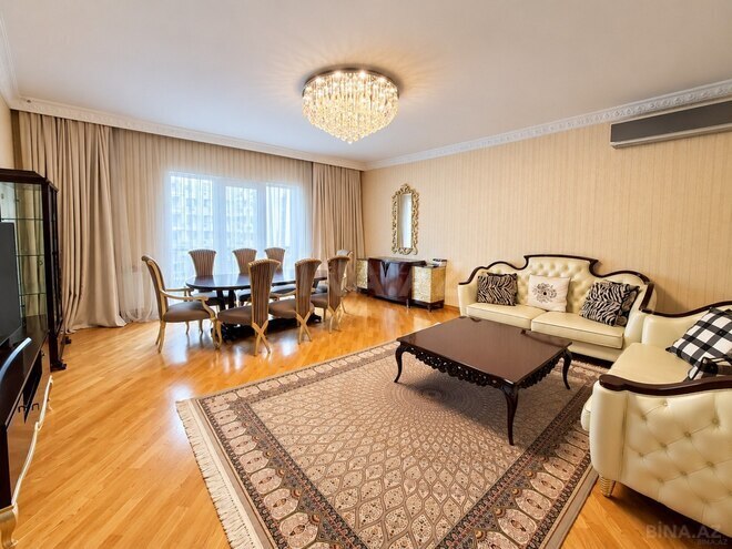 İcarəyə verilir 3 otaqlı yeni tikili 150 m², 28 May m., photo 1 from 16