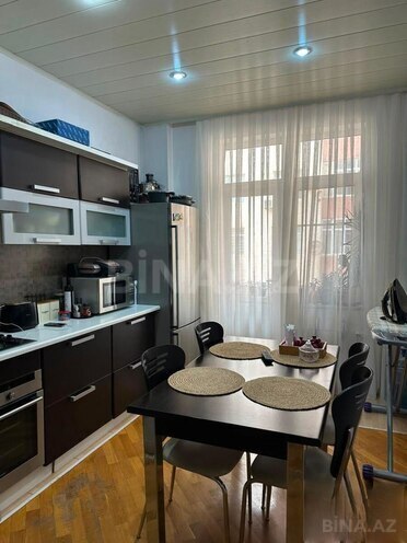 Продается 2-комн. новостройка 69 м², м. Элмляр Академиясы, photo 11 from 16