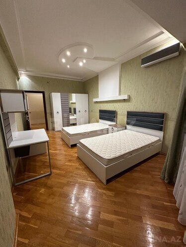 İcarəyə verilir 5 otaqlı yeni tikili 230 m², 28 May m., photo 3 from 17