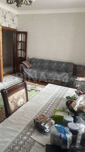 Продаётся 4-комн. вторичка 96 м², photo 1 from 6