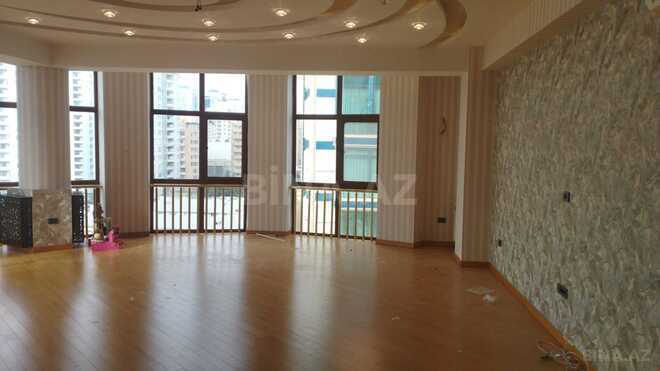 Satılır 4 otaqlı yeni tikili 300 m², 28 May m., photo 1 from 11