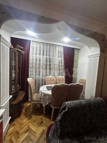 Satılır 2 otaqlı köhnə tikili 65 m², Nəsimi m., photo 1 from 9