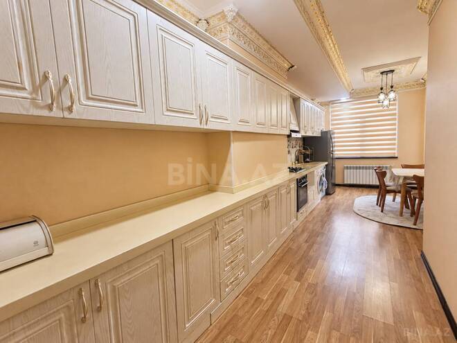 Сдаётся 3-комн. новостройка 120 м², м. Кара Караев, photo 8 from 16